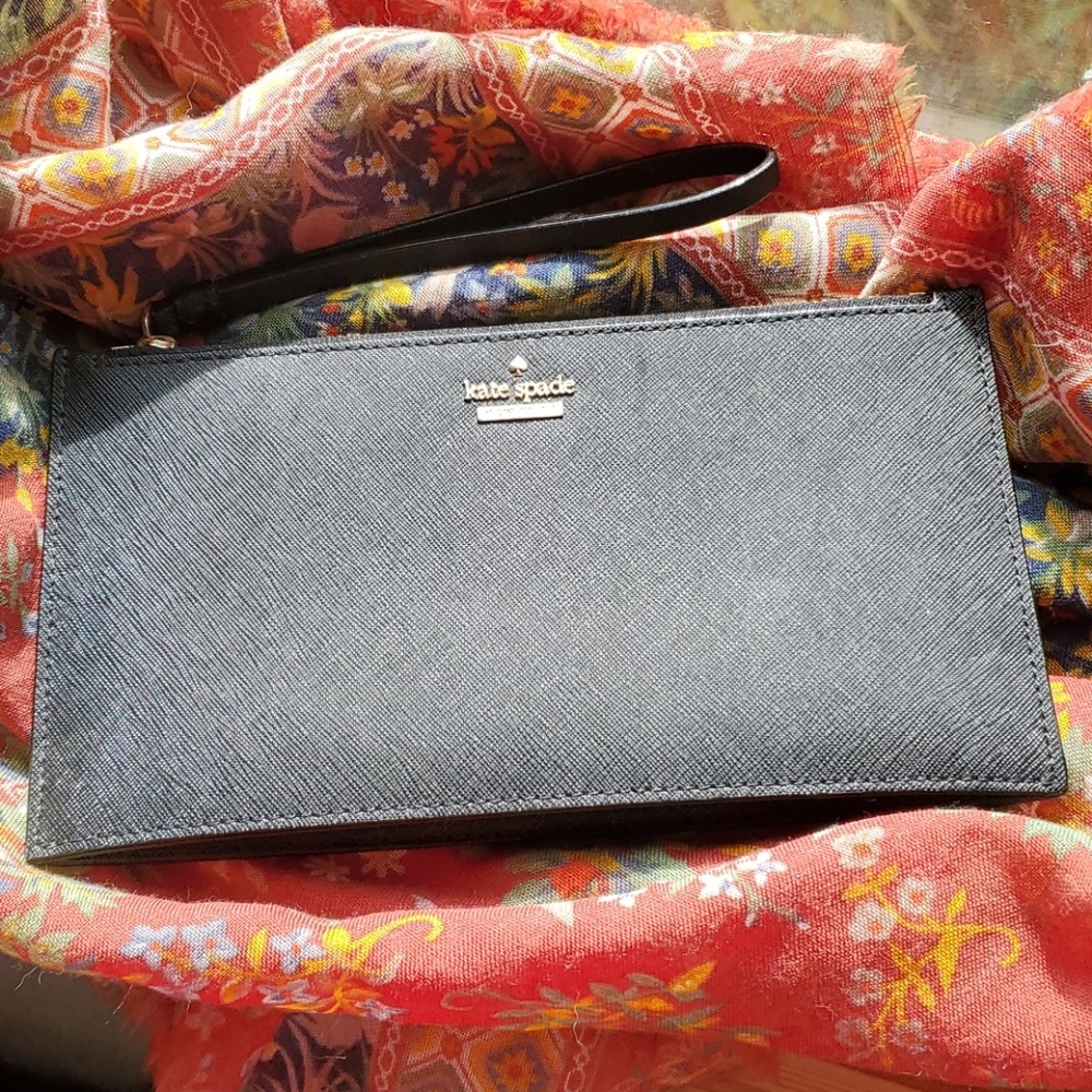 Kate Spade Wristlet